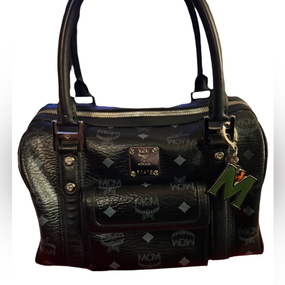 MCM Black Visetos Boston Bag 25cm – Rare Blue Logo Accents Excellent Condition! - Picture 8 of 10
